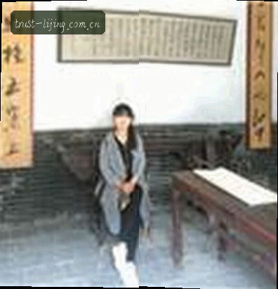 陈静